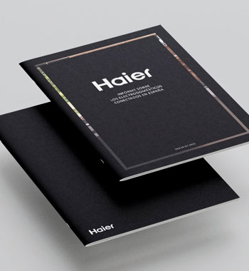 Llibrets Haier dissenyats per l'estudi de disseny de comunicació gràfica Naau.
